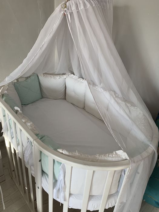 Продам детскую кроватку