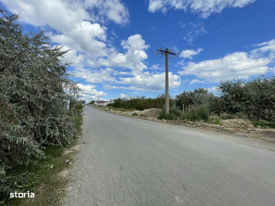 Teren de vanzare Mamaia Nord strada M2 , suprafata 2560 mp ,