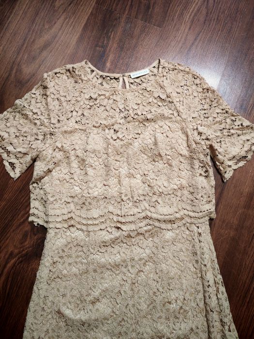 Прекрасна дантелена ракля в размер Л