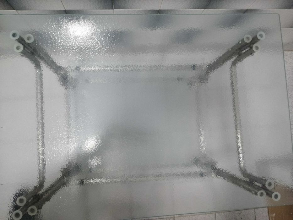 Стъклена маса 3 нива, закалено стъкло