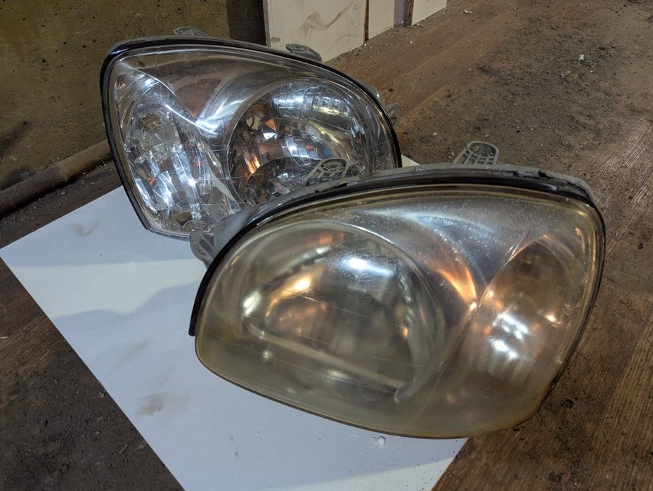 Продам фары Santafe 2001