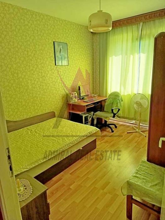 Дава се под наем Четиристаен апартамент в Варна, Електрон - 96 кв.м за 560 € - Снимка #5