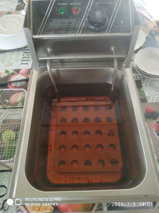 Пирашка Апарат  сотилади холати янги ишлаши Зур