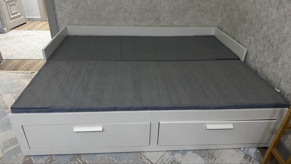 Кровать односпальная Икеа