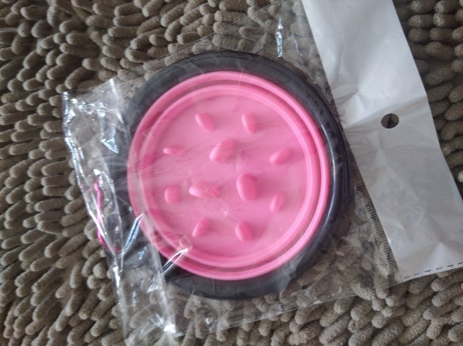 Новая миска для собак