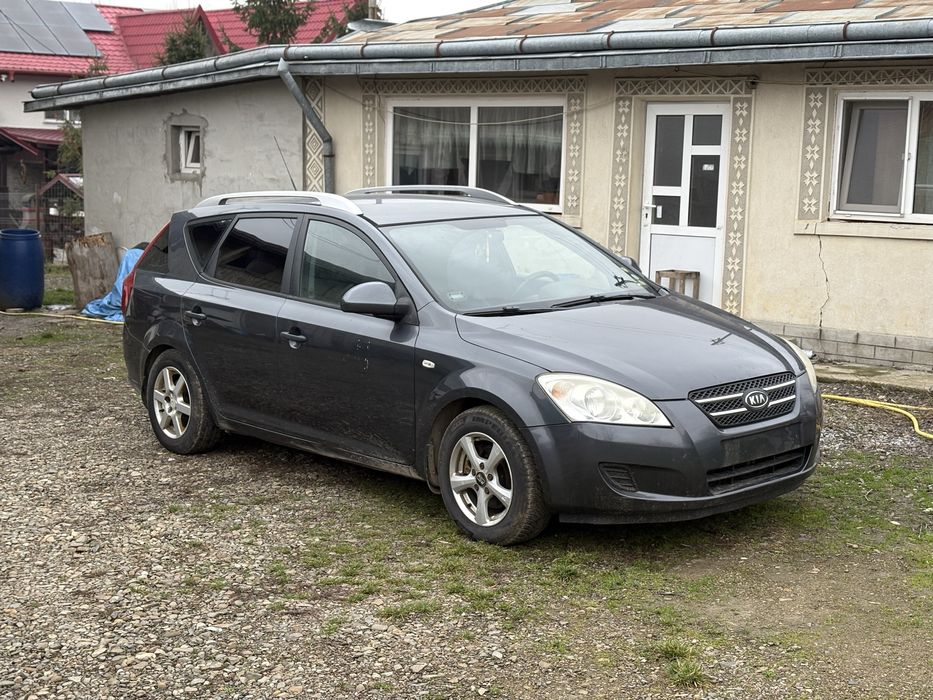 Bot complet fata completa Kia Ceed 1.6D bara aripa capota far trager
