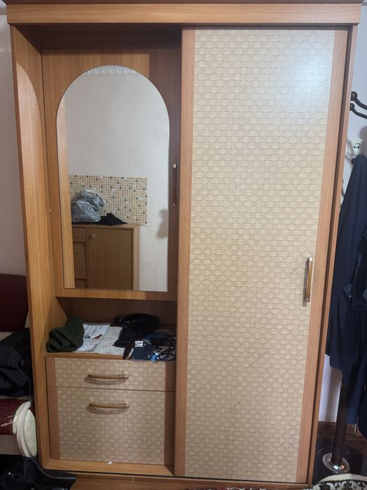 Продается прихожая производство Россия