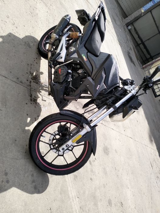 Vând lexmoto zsx 125cc