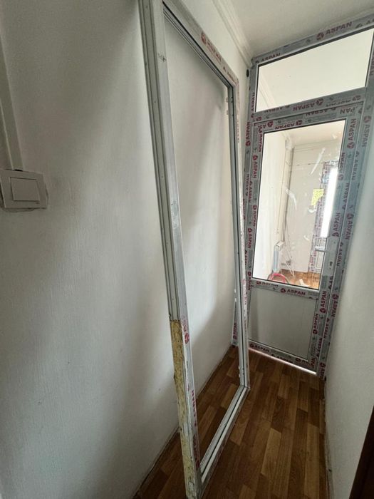 Входные двер пластик