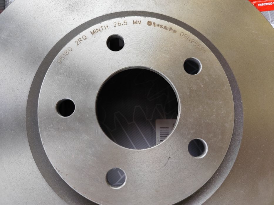 Vand set 4 discuri frana noi Ford Mondeo Cmax Smax noi BREMBO