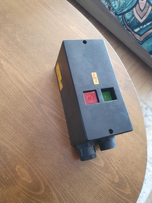 Автоматичен пускател.АТ00