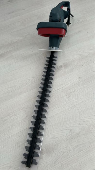 Кусторез электрический ALTECO