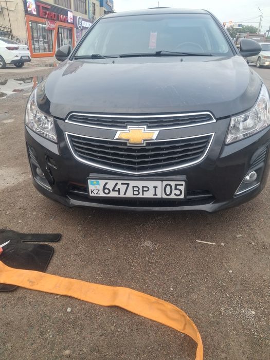 Продам автомобиль шевроле круиз