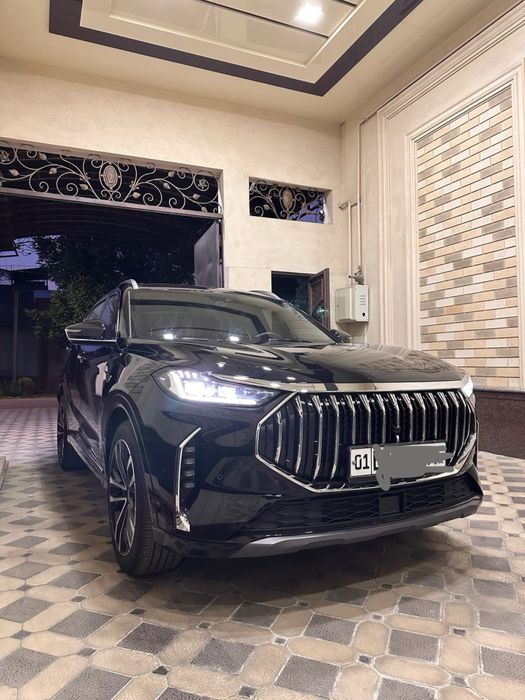 Срочно продаю Jetour x70 plus Full