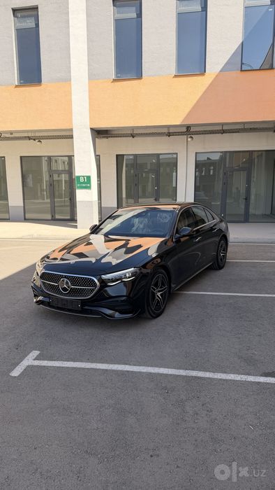 Mercedes-Benz W214, E300