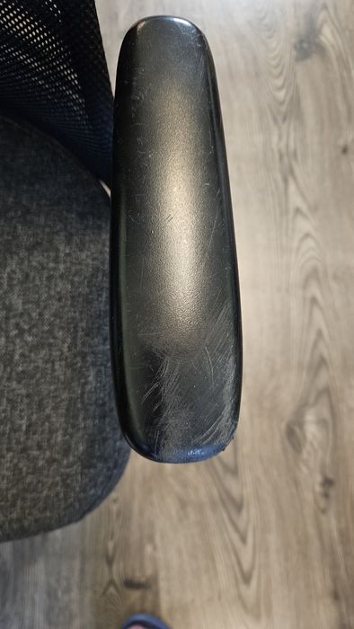 Ергономичен офис стол с подлакътници Икеа JÄRVFJÄLLET