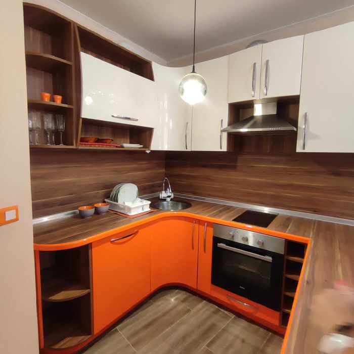 Дава се под наем Двустаен апартамент в Варна, Бриз - 70 кв.м за 650 € - Снимка #3