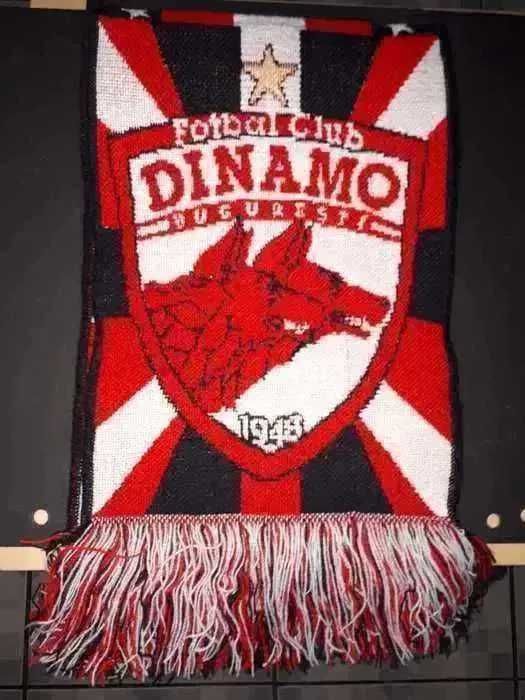 Dinamo Bucuresti fular de colectie pentru suporteri