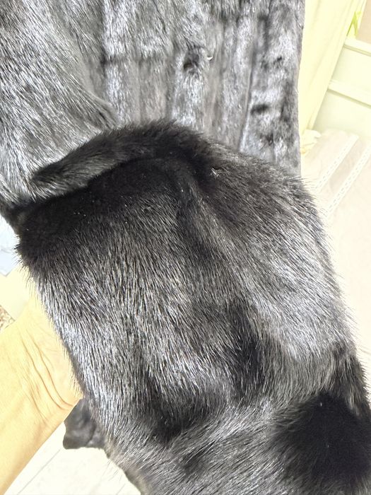 Продам норковую  шубу