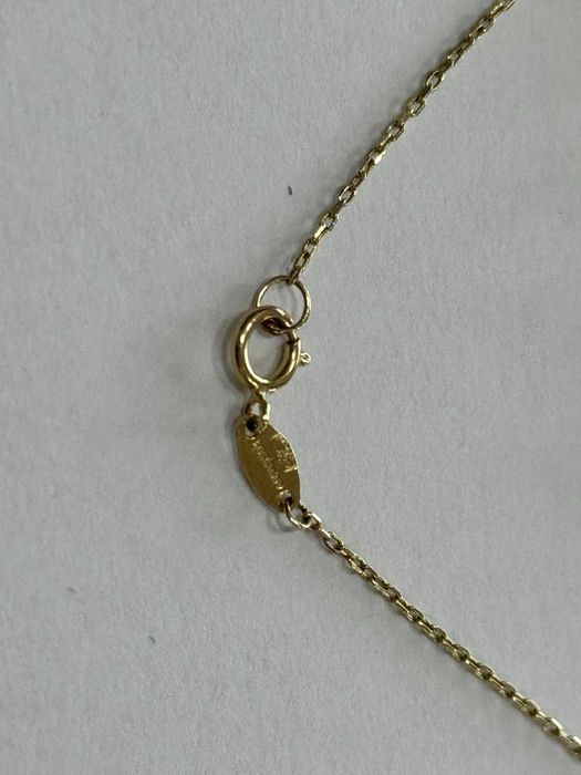 Дамска златна гривна - 14К с декоративни камъчета (3.37гр)