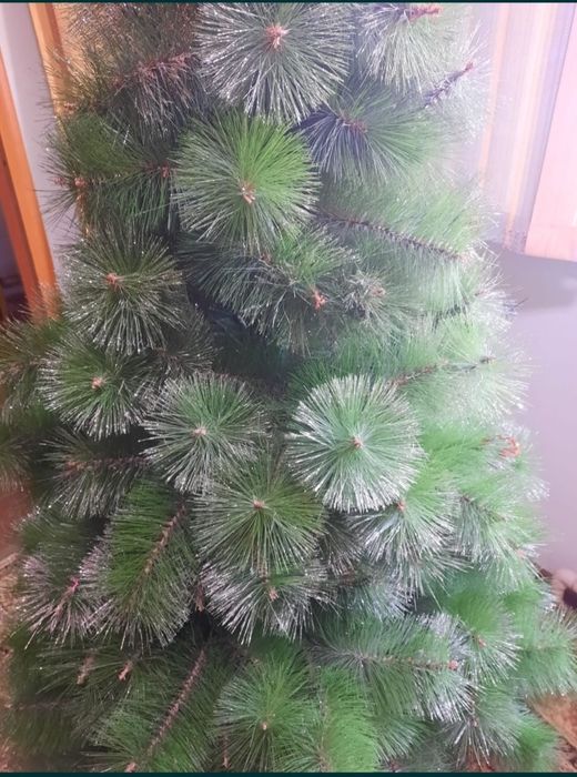 Искуственная елка