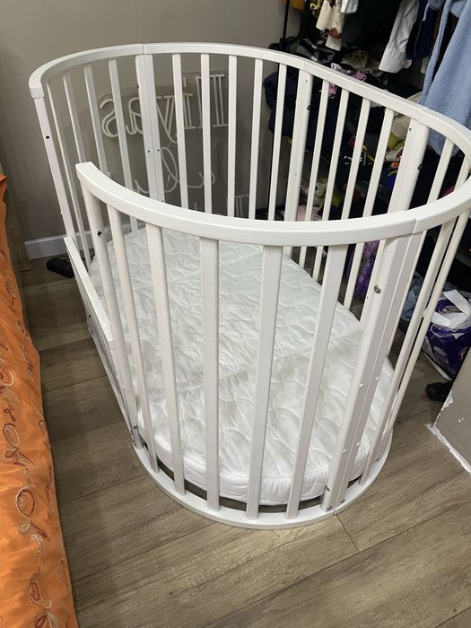 Продам манеж/детскую кровать трансформер