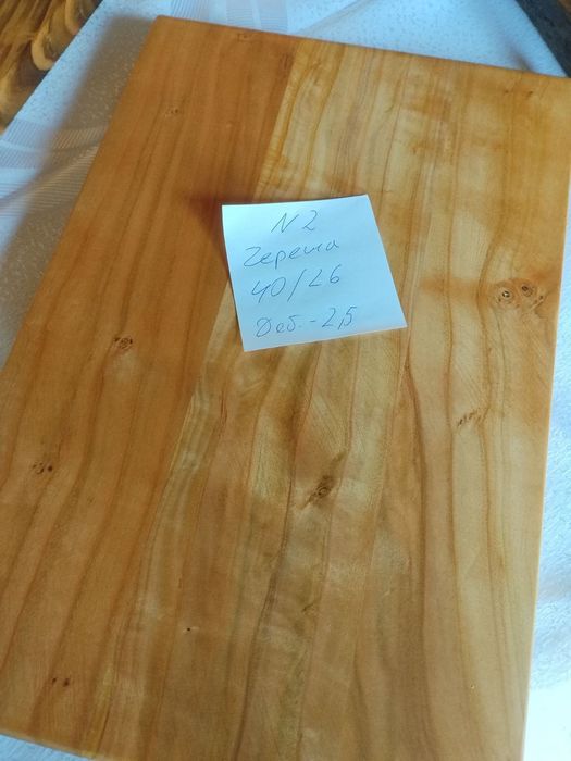 Дъски за сервиране и рязане