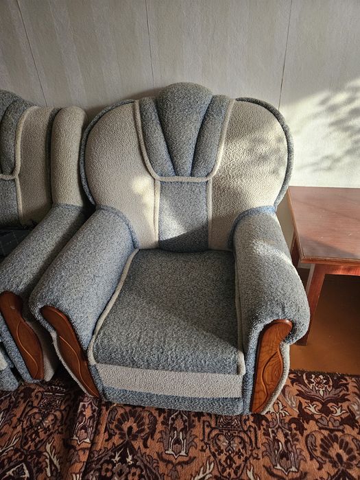 Продам мягкий уголок