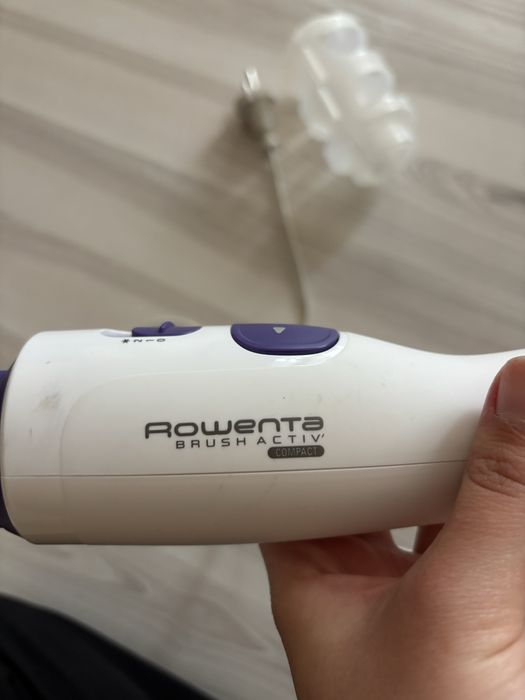 Електрическа четка за коса Rowenta