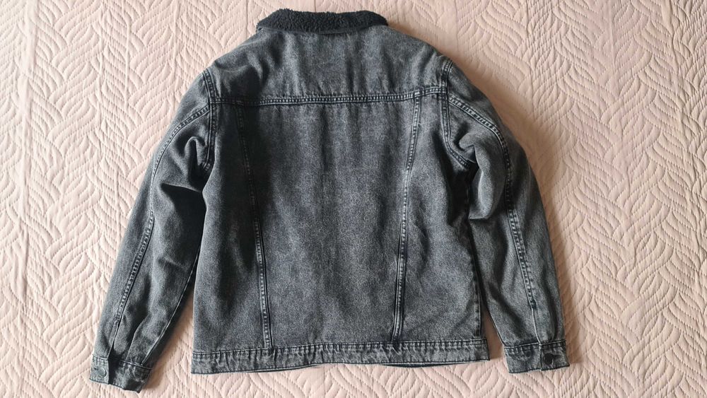 Подплатено (зимно) дънково яке в цвят графитено сиво, размер М