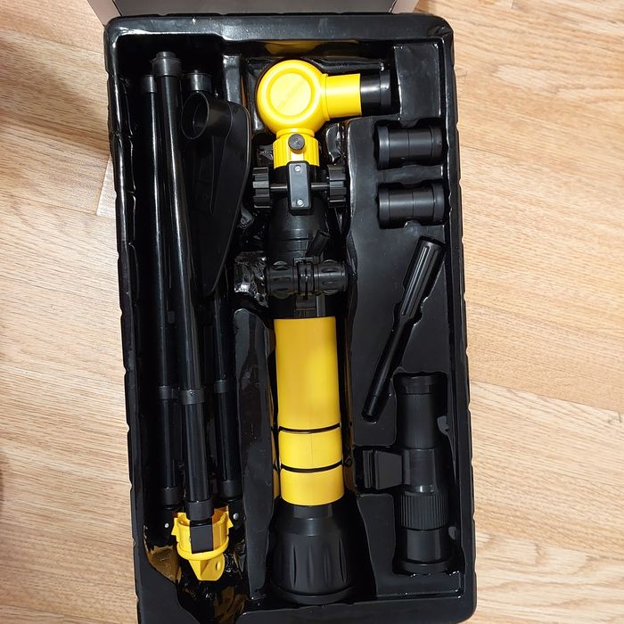 Телескоп игрушечный