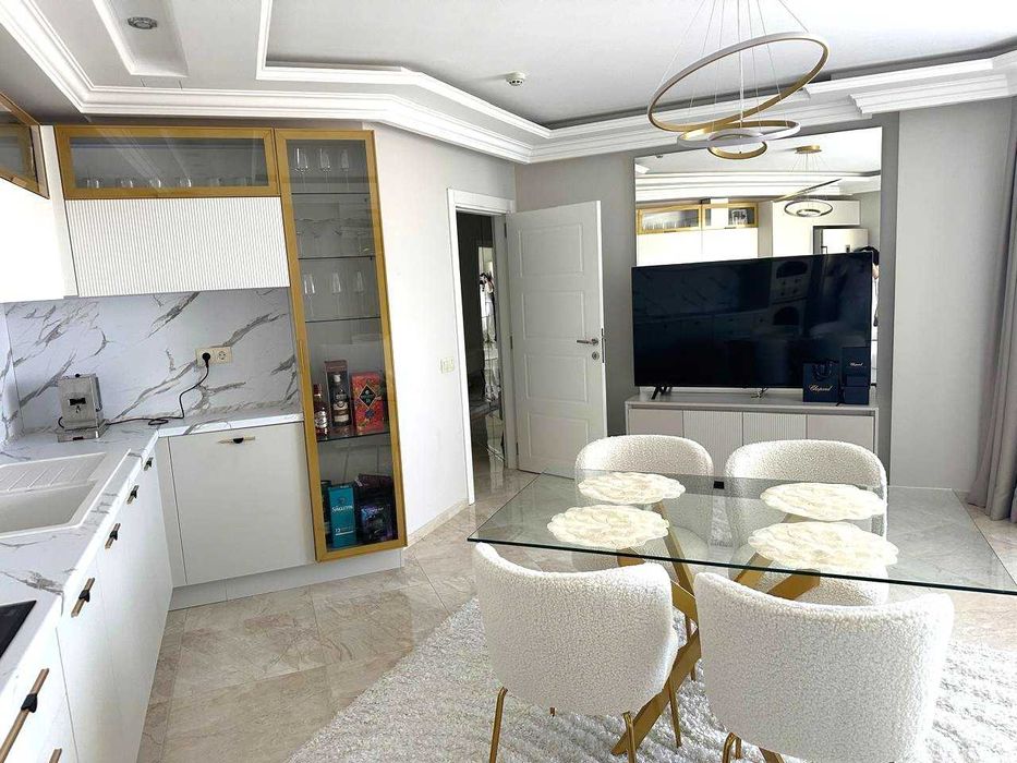 Продава се Тристаен апартамент в Свети Влас - 102 кв.м за 1475 €/кв.м - Снимка #2