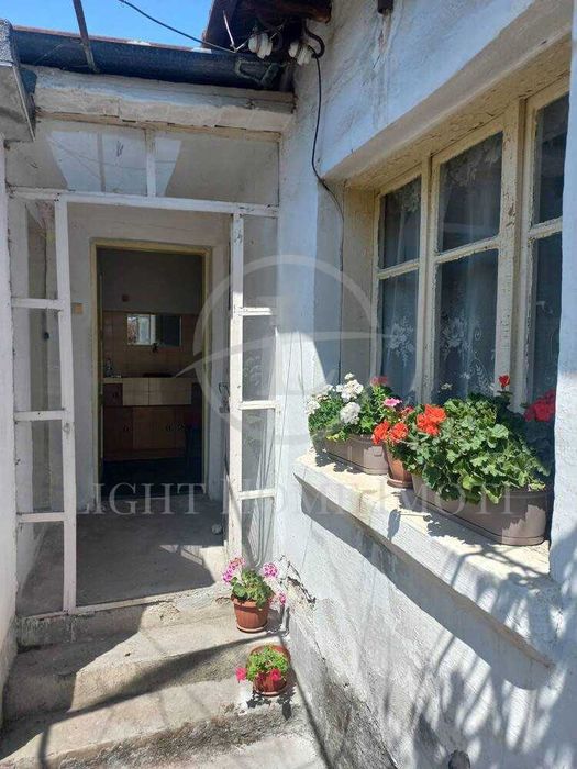 Продава се Къща в Пловдив, Гаганица - 60 кв.м за 1666 €/кв.м - Снимка #1