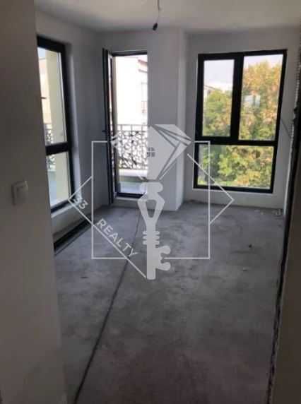 Продава се Двустаен апартамент в Пловдив, Център - 55 кв.м за 1110 €/кв.м - Снимка #1