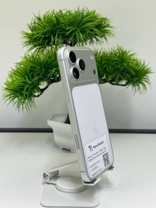 iPhone 17 Pro Max 256gb / Nano-Sim / Akb 99% цп 216 / —