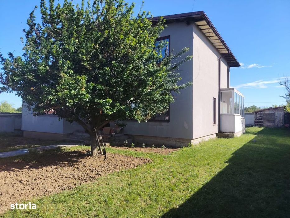 Casa de vanzare la cheie, 280 mp utili – zona Aeroport / Spitalul No