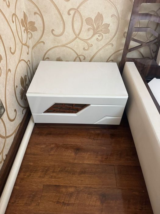 Продам спальни гарнитур