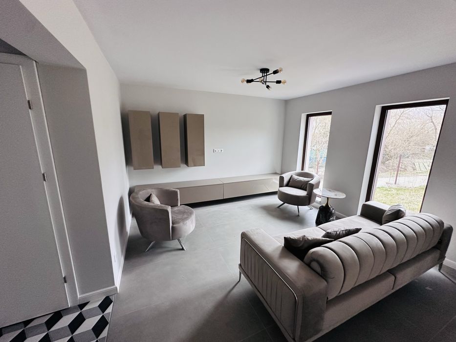 Inchiriez casa in Cisnadie