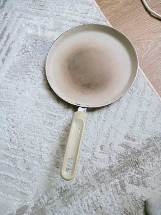 Продам блинную сковороду