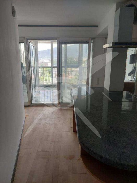 Дава се под наем Тристаен апартамент в София, Лозенец - 70 кв.м за 625 € - Снимка #8