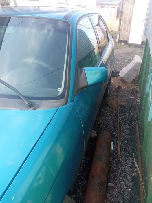 Опель астра продам на разбор..