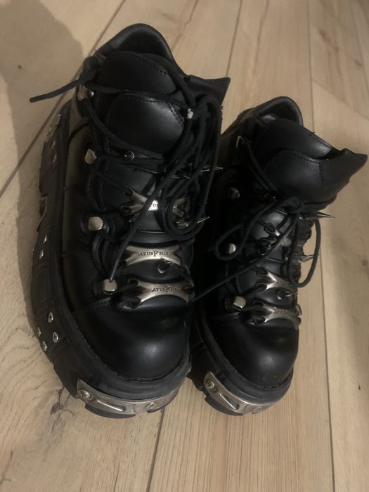 black new rock, ayusprong