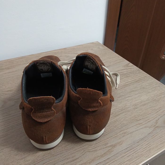 Adidas originali chile 62,an fabricatie 2004 .