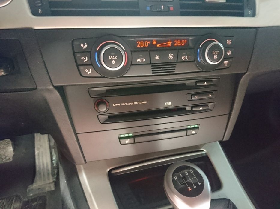 Е91 325д 197 коня на части BMW E91 325d 197hp М пакет навигация рекаро