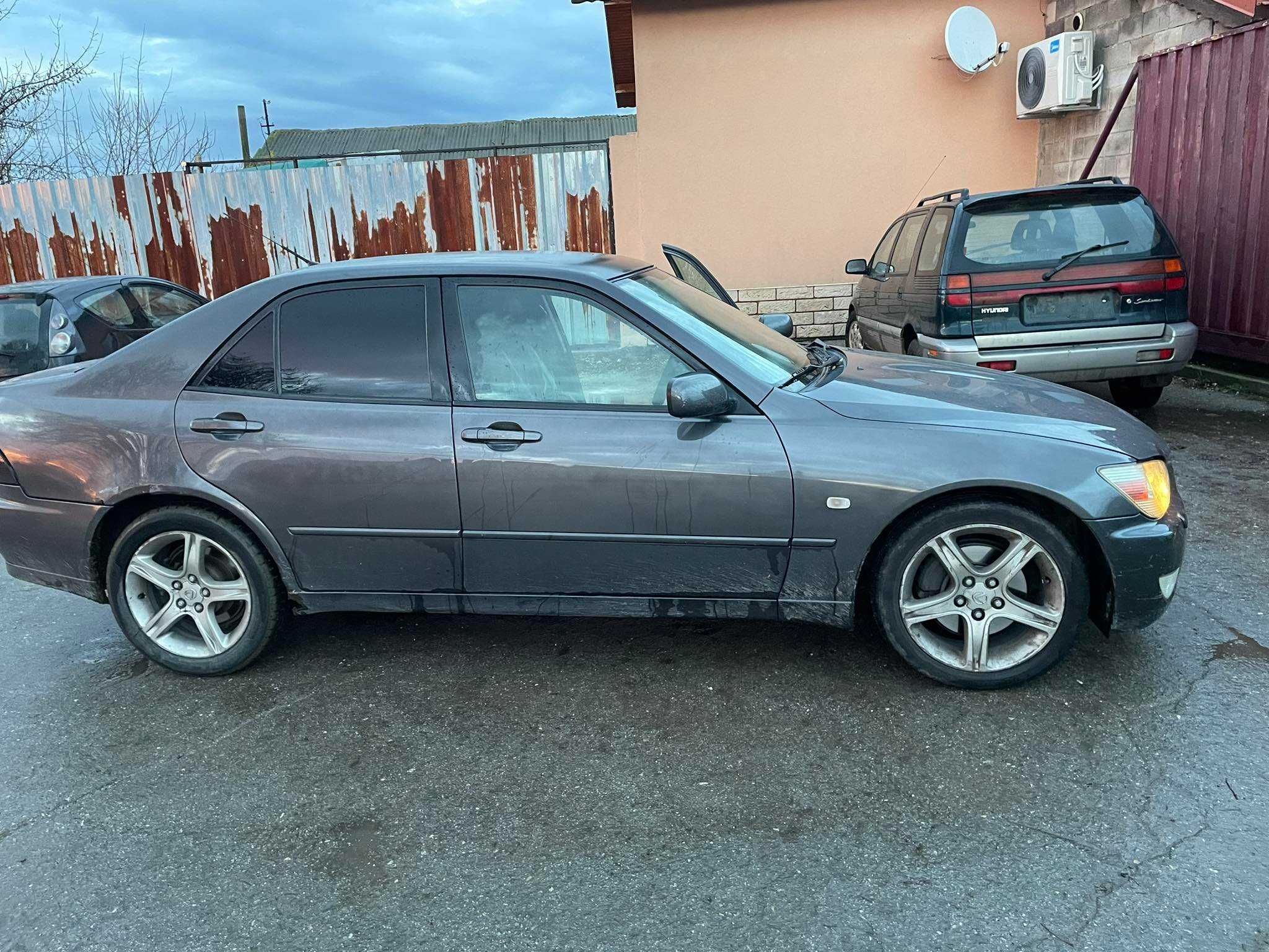 Lexus is200 кожа газ на части лексус ис 200 6 скорости гр. Добрич в.з ...