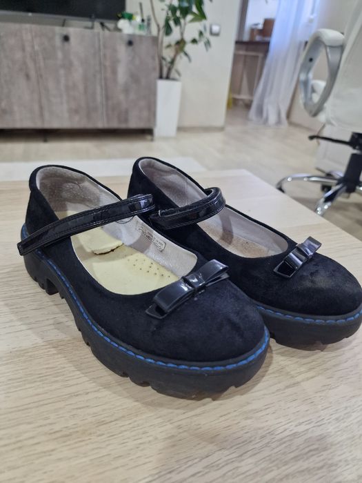 Продам туфли 33р Котофей