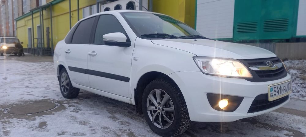 Обмен Лада гранта 2018 люксовый,газ бензин!