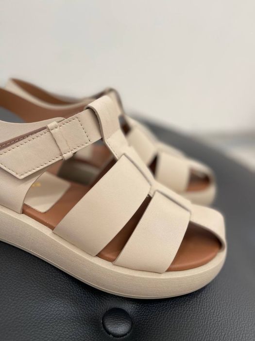 Сандалии lestrosa Италия