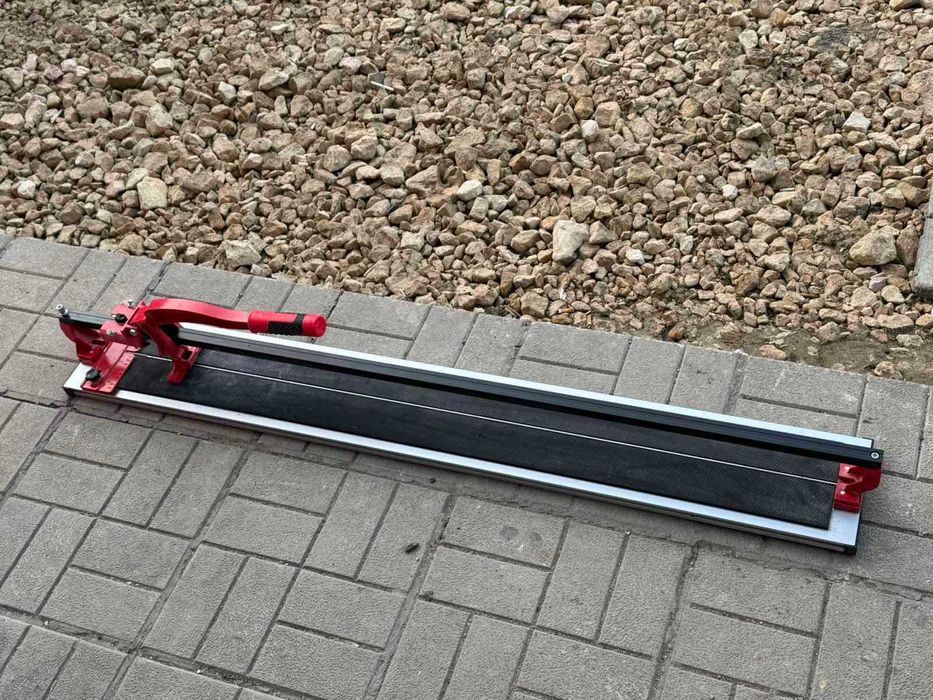 Машина за рязане на плочки Raider RDP-TC32, 130 см