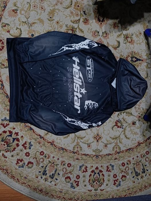 Продам худи хелсстар